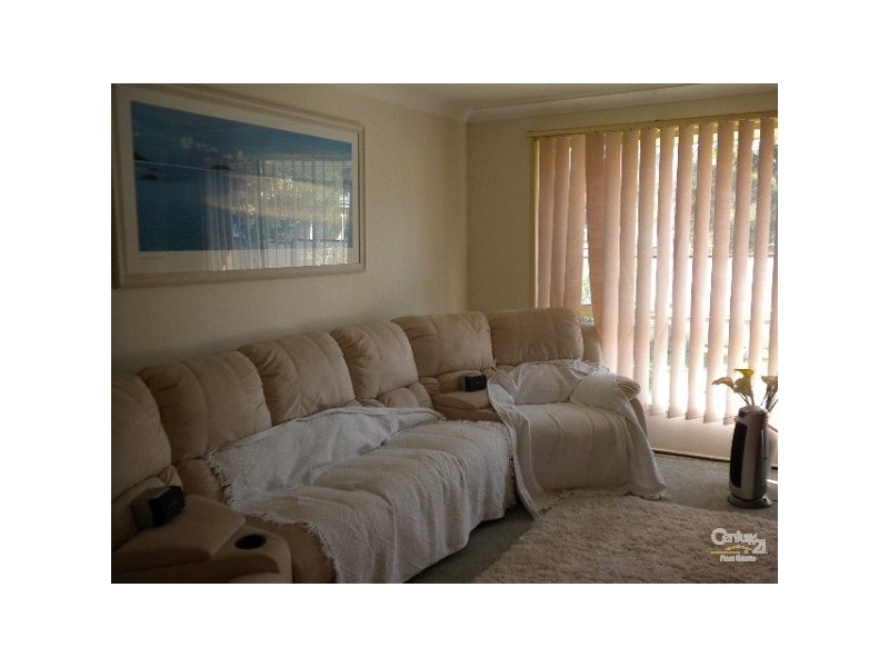 9A Darlingup Rd, Wyee NSW 2259