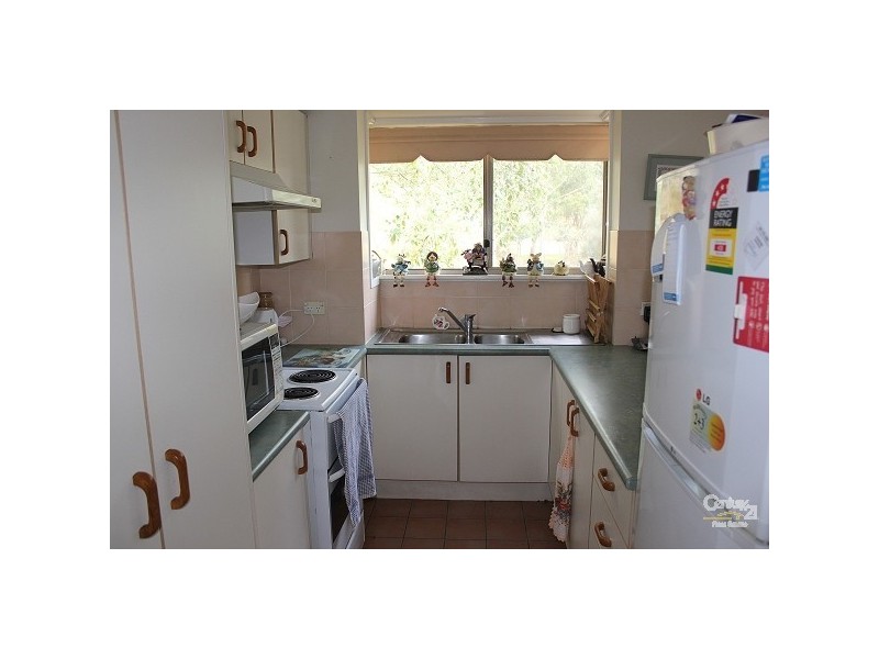 3/8 Bensley Close, Lake Haven NSW 2263