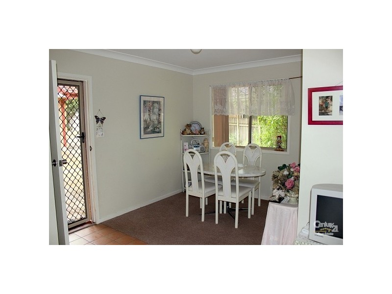 3/8 Bensley Close, Lake Haven NSW 2263