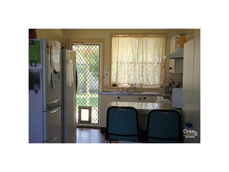 7 Barton Rd, Doyalson NSW 2262