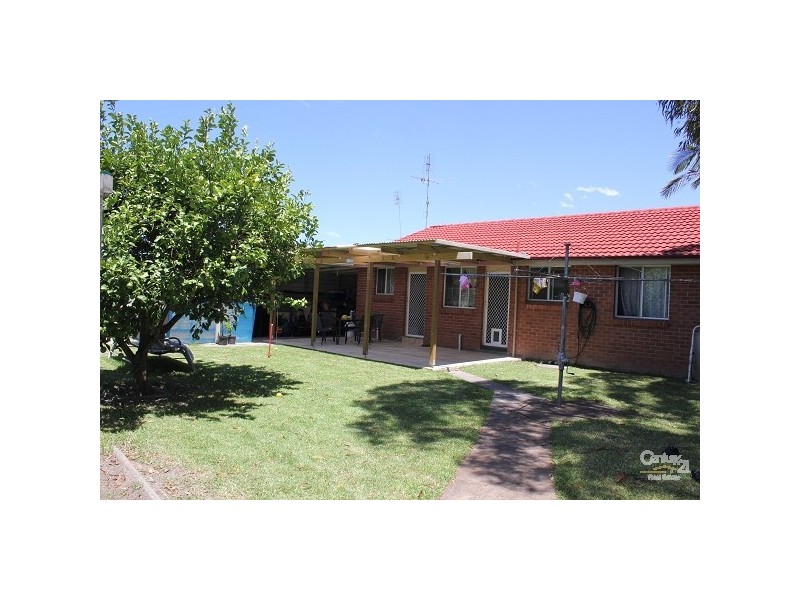 7 Barton Rd, Doyalson NSW 2262