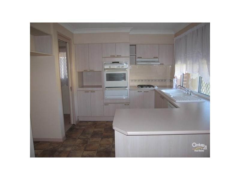 38 Christopher Crescent, Lake Haven NSW 2263
