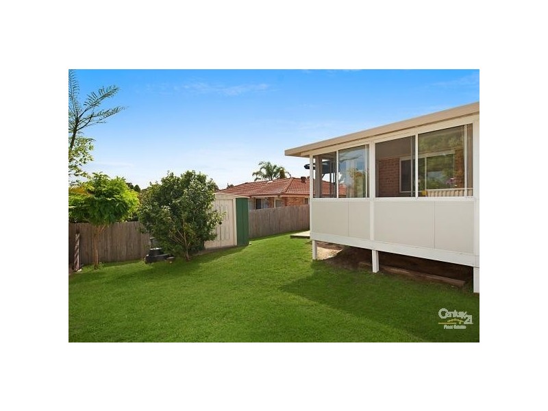 33 Gavin Way, Lake Haven NSW 2263