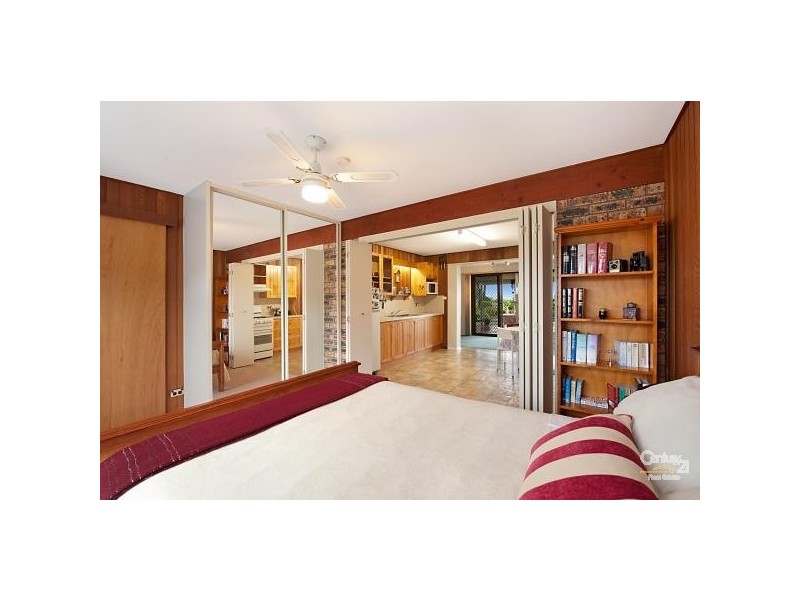 6 Lloyd Avenue, Chain Valley Bay NSW 2259