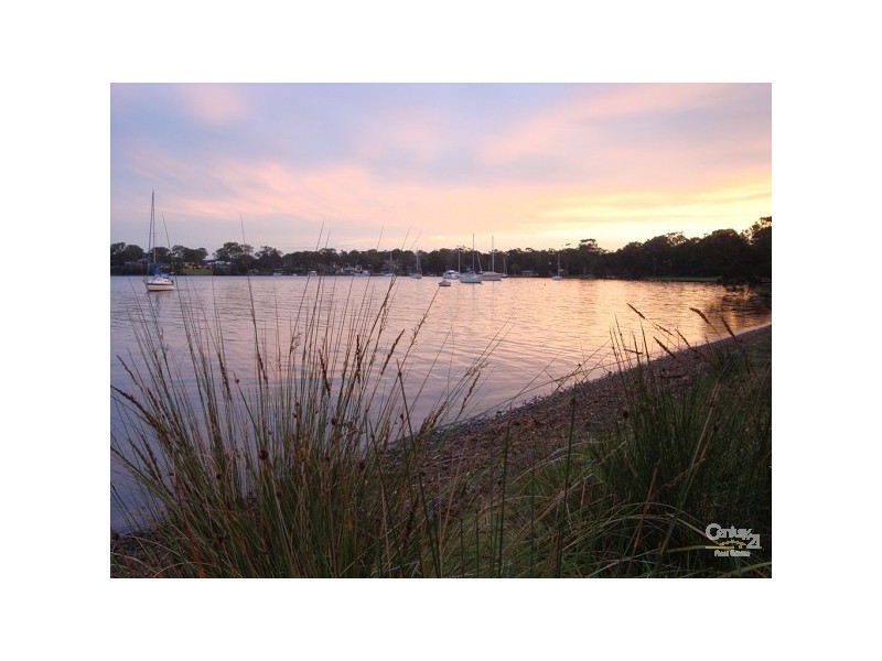 186 Winbin Cres, Gwandalan NSW 2259