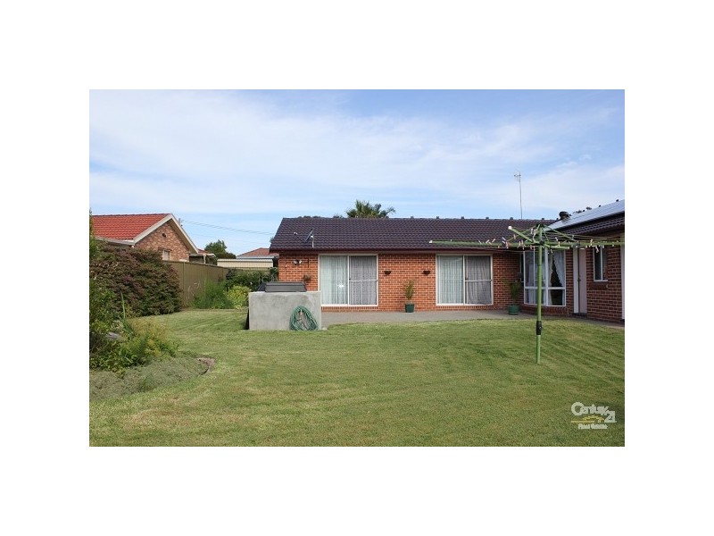 8 Somerville Close, Budgewoi NSW 2262