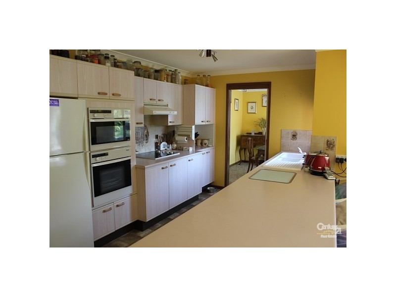 8 Somerville Close, Budgewoi NSW 2262