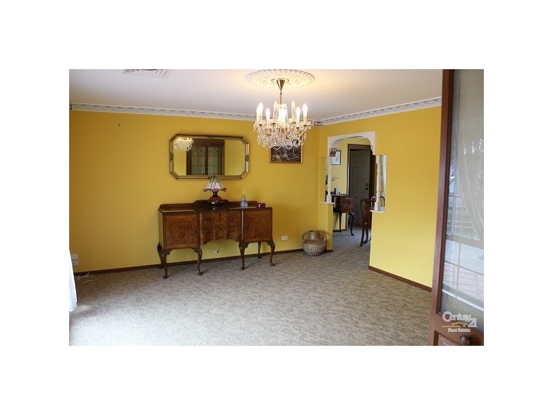 8 Somerville Close, Budgewoi NSW 2262