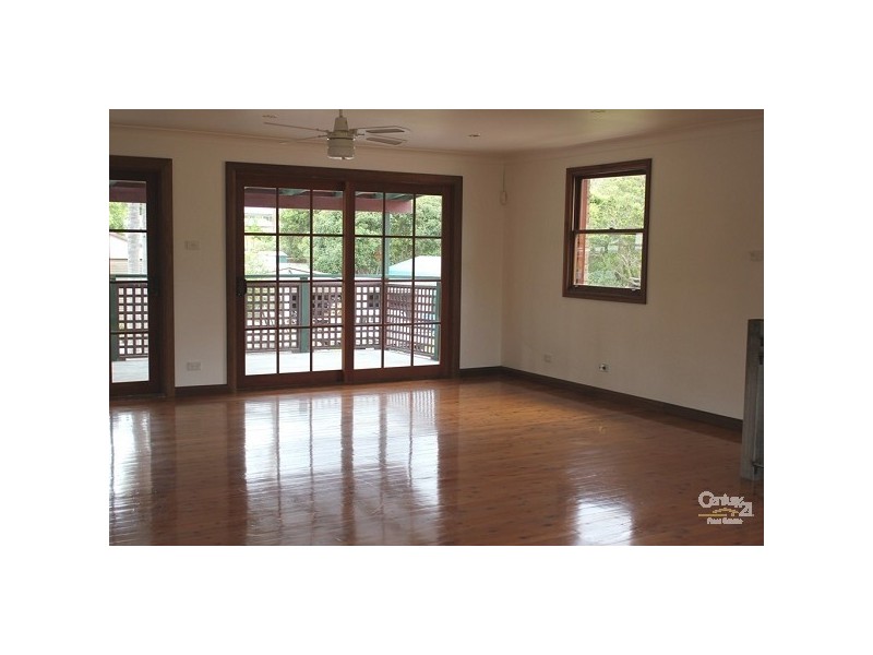26 Darlingup Rd, Wyee NSW 2259