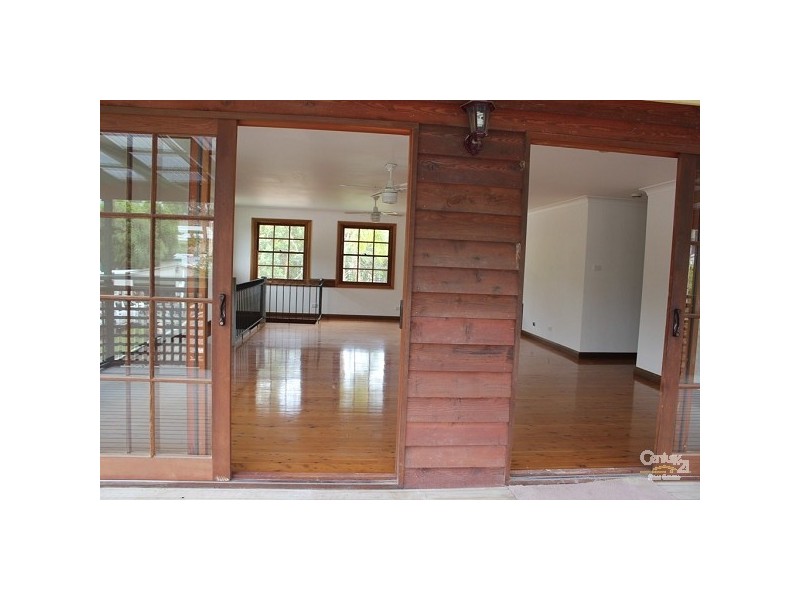 26 Darlingup Rd, Wyee NSW 2259