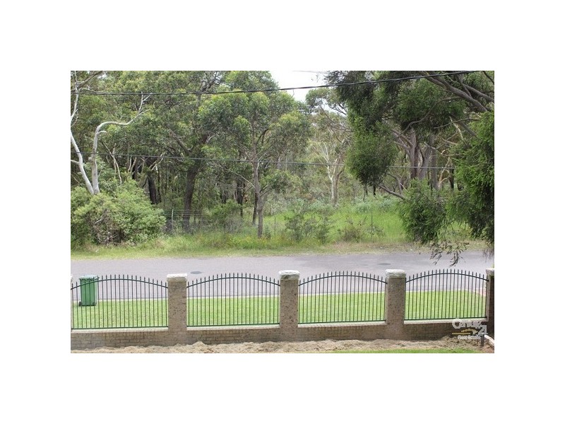 26 Darlingup Rd, Wyee NSW 2259