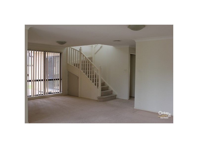 13 Lemon Gum Cct, Blue Haven NSW 2262