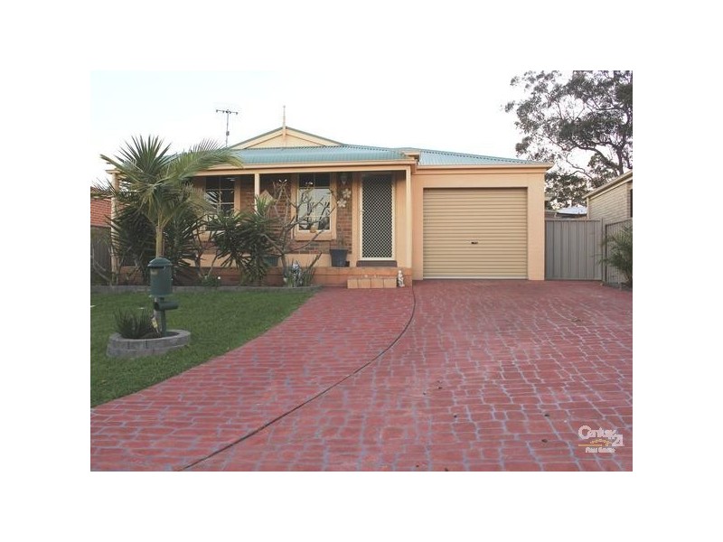 5 Winchester Dr, Lake Munmorah NSW 2259