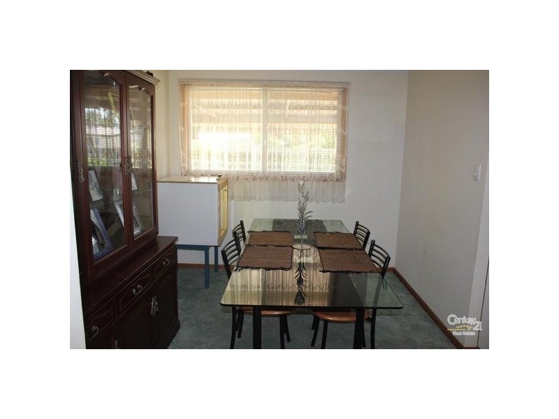 25 Katoomba Ave, San Remo NSW 2262