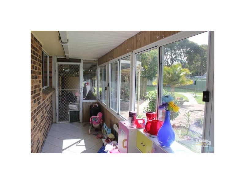 25 Katoomba Ave, San Remo NSW 2262