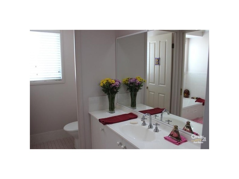 6 Reef Way, Blue Haven NSW 2262