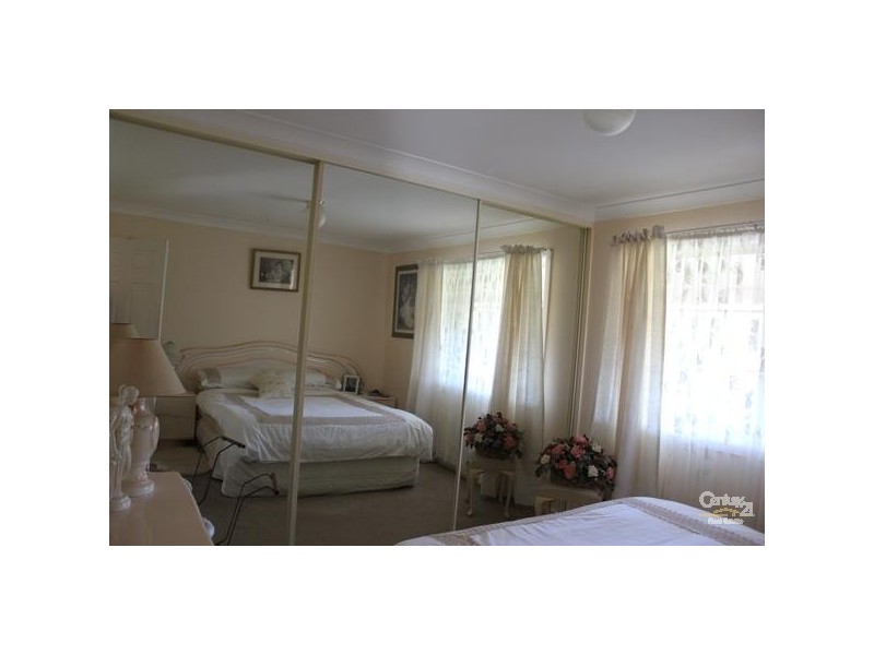 8 Gosford Rd, Wyee NSW 2259