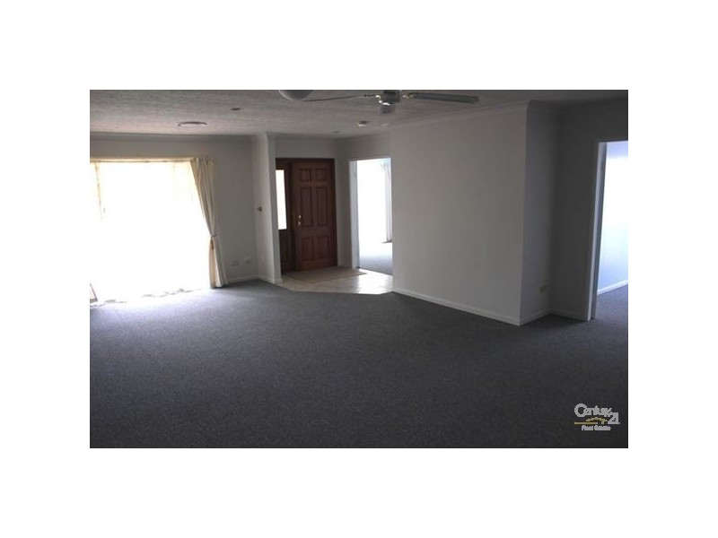 60 McKellar Blvd, Blue Haven NSW 2262