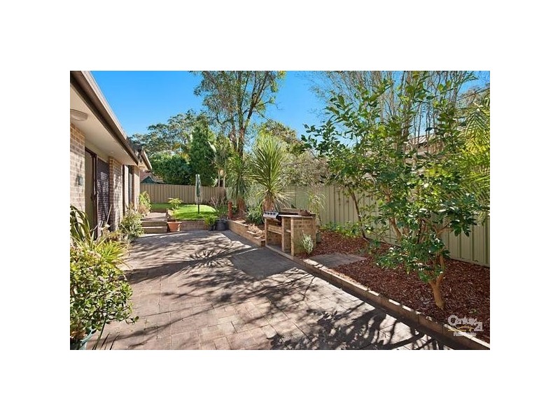 35 Elebana Ave, Chain Valley Bay NSW 2259