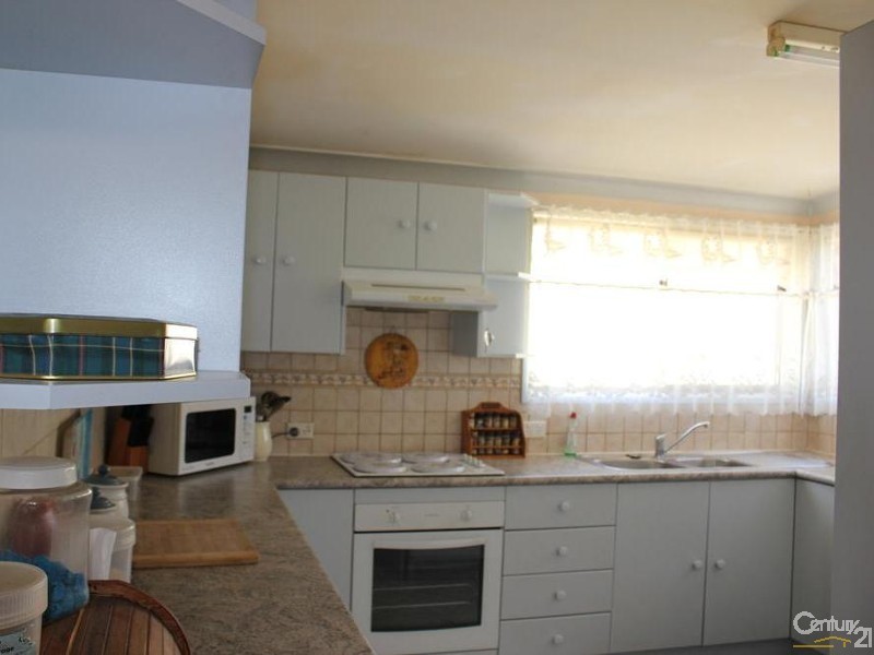 82 Emu Drive, San Remo NSW 2262