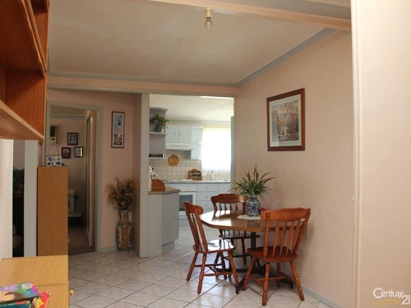 82 Emu Drive, San Remo NSW 2262