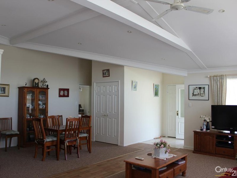 195/25 Mulloway Road, Chain Valley Bay NSW 2259