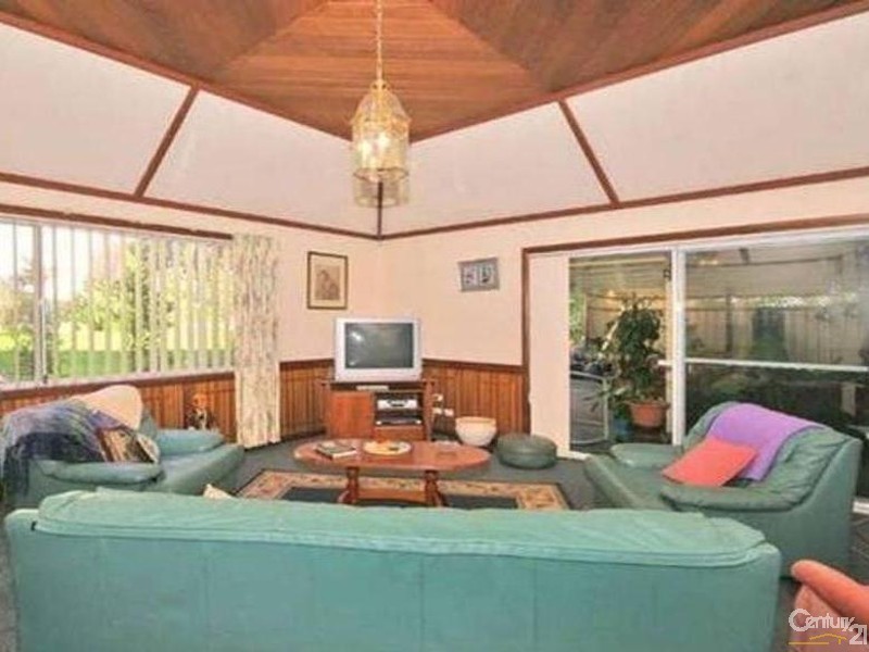 44 Courigal Street, Lake Haven NSW 2263