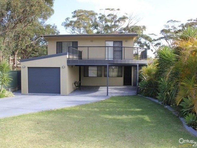 4 Phillip Road, Nords Wharf NSW 2281