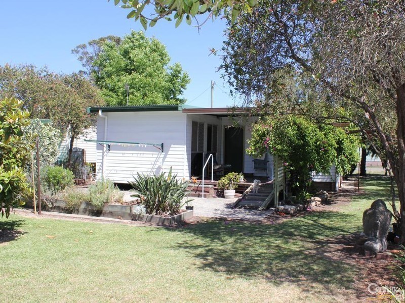 2 Brudenell Avenue, San Remo NSW 2262