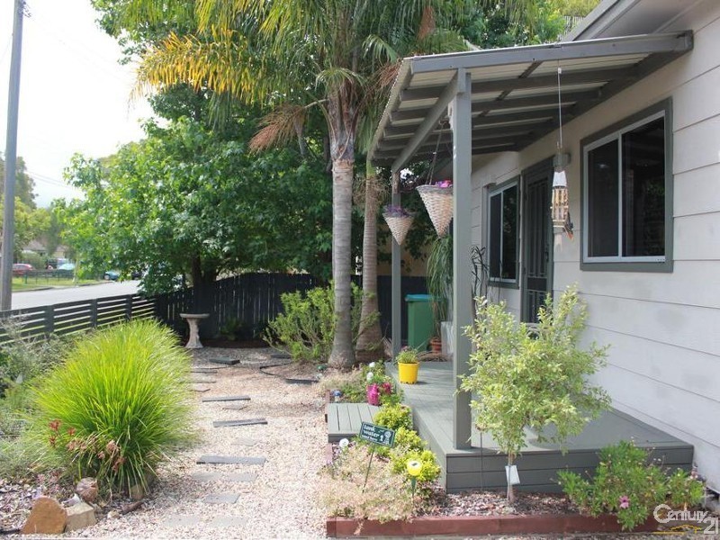 19 Dalnott Road, Gorokan NSW 2263