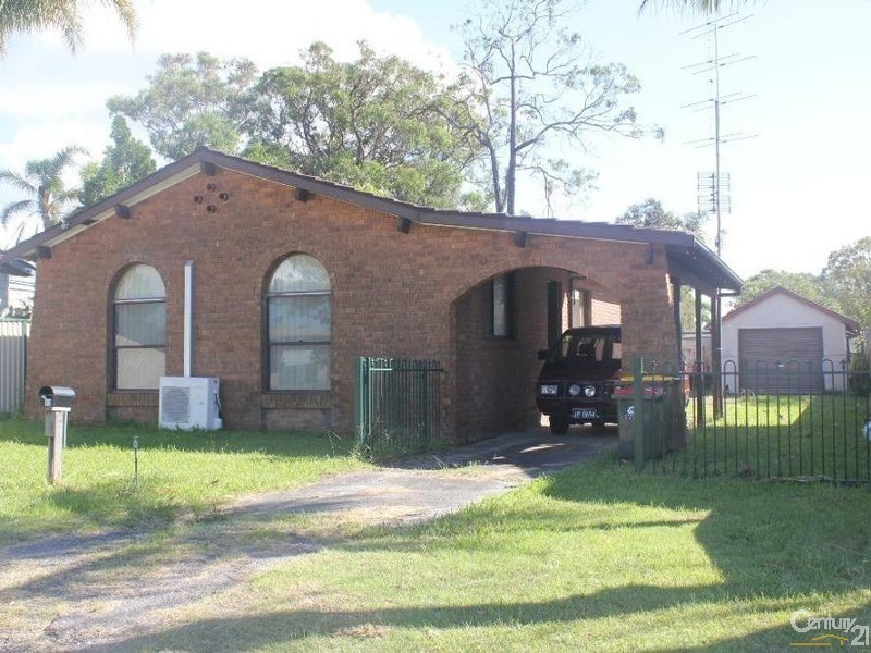 13 Goobarabah Avenue, Lake Haven NSW 2263