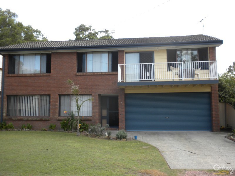 5 Famata Avenue, Blue Haven NSW 2262