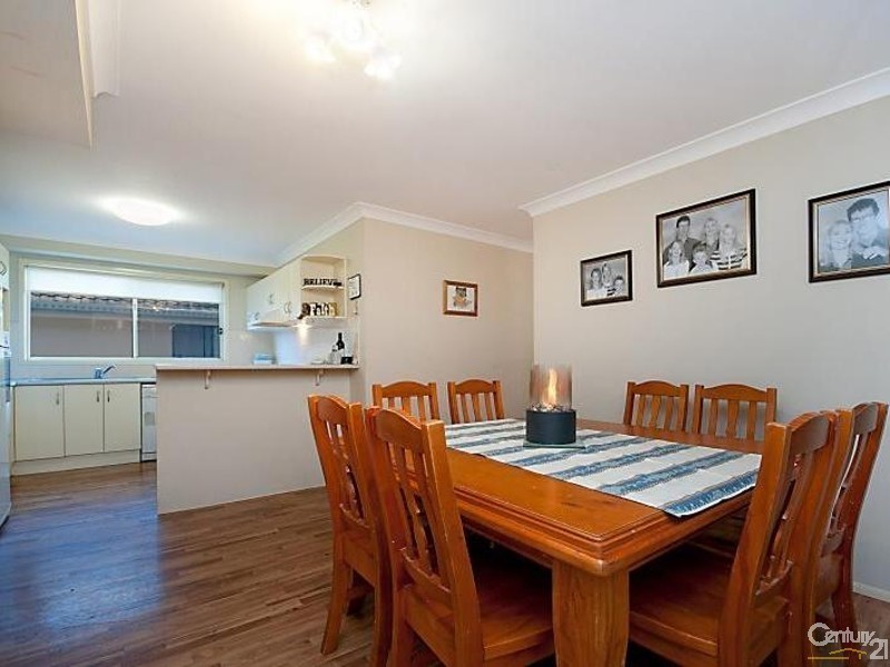 9 Waugh Close, Blue Haven NSW 2262