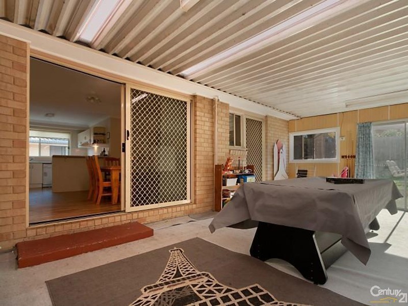 9 Waugh Close, Blue Haven NSW 2262