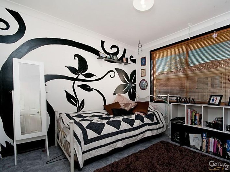 9 Waugh Close, Blue Haven NSW 2262