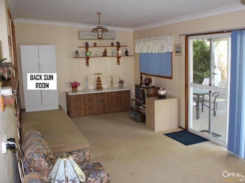 4  Koorana Avenue, Gorokan NSW 2263
