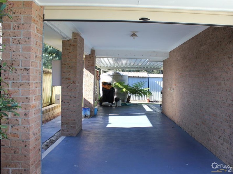 2 Helmar Close, Blue Haven NSW 2262