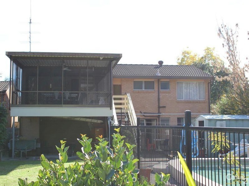 137 Birdwood Drive, Blue Haven NSW 2262