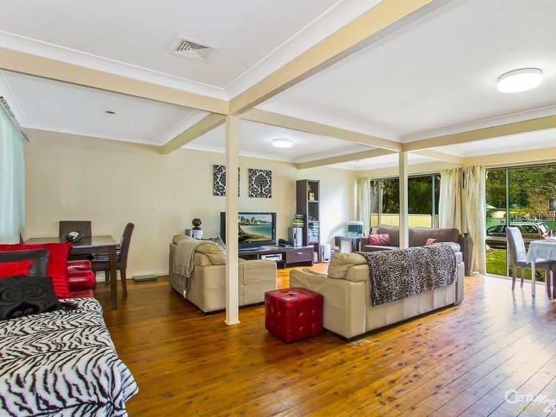 19 Howelston Road, Gorokan NSW 2263
