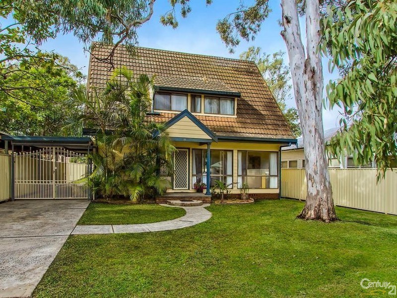 19 Howelston Road, Gorokan NSW 2263