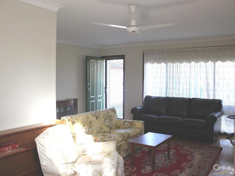 23  Ourringo Avenue, Lake Haven NSW 2263