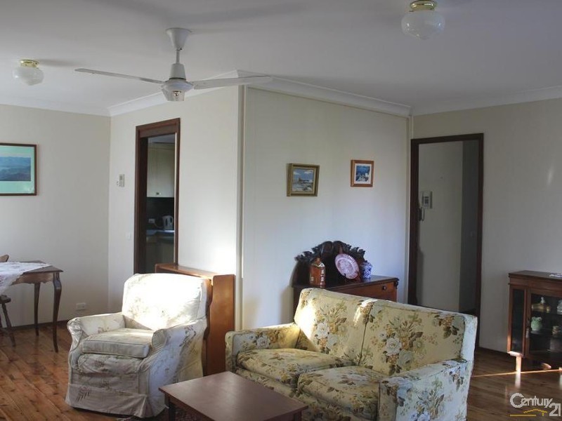 23  Ourringo Avenue, Lake Haven NSW 2263