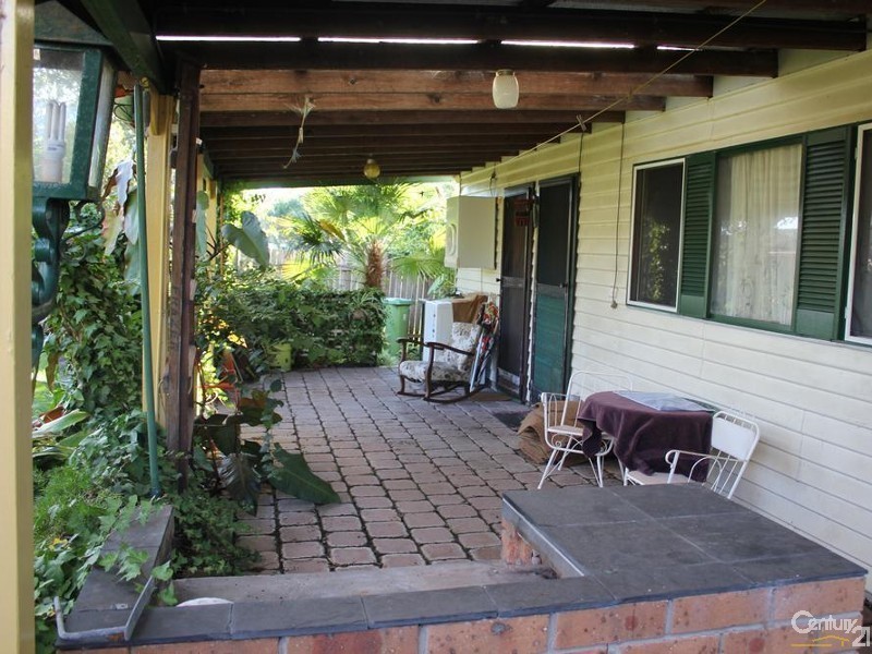 23  Ourringo Avenue, Lake Haven NSW 2263