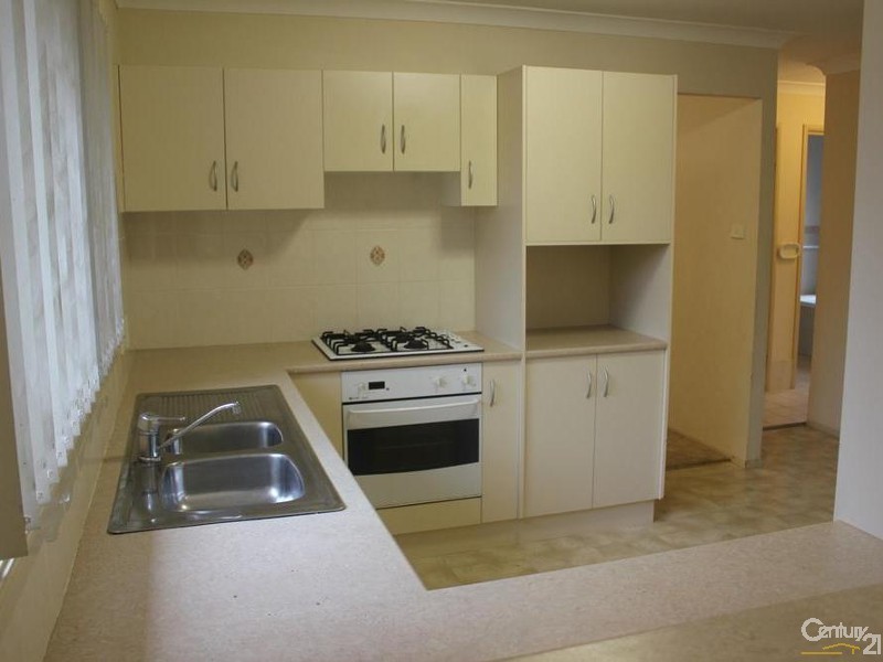 4  Waugh Close, Blue Haven NSW 2262