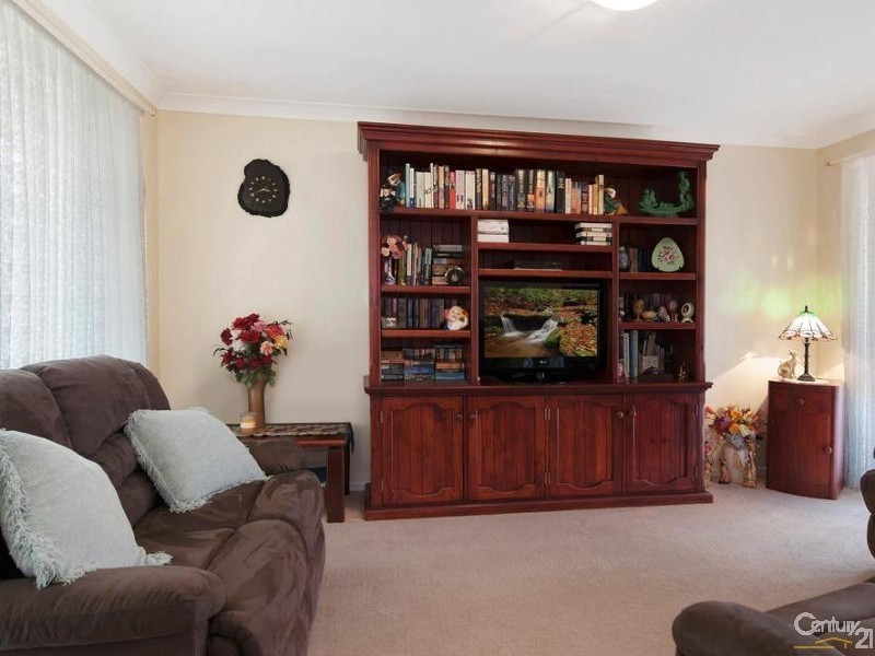 38 Christopher Crescent, Lake Haven NSW 2263