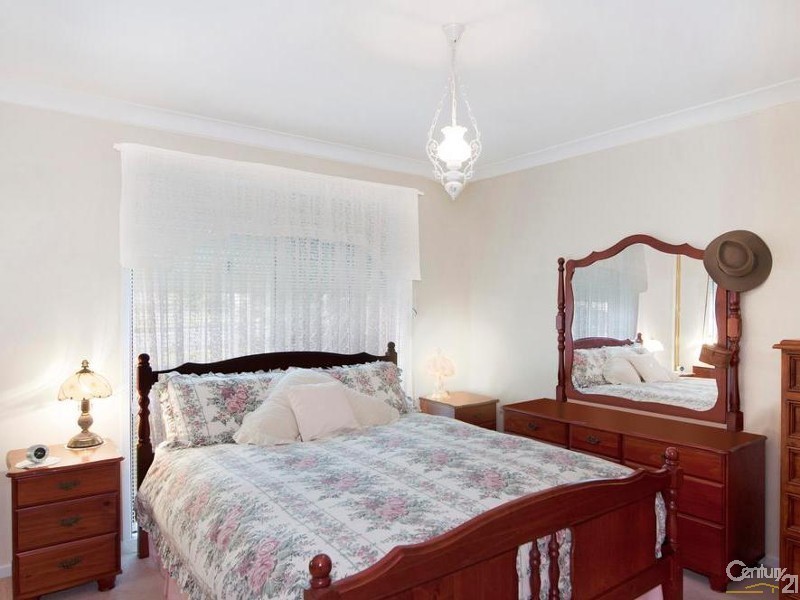 38 Christopher Crescent, Lake Haven NSW 2263