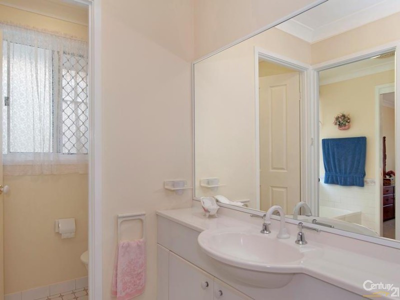 38 Christopher Crescent, Lake Haven NSW 2263