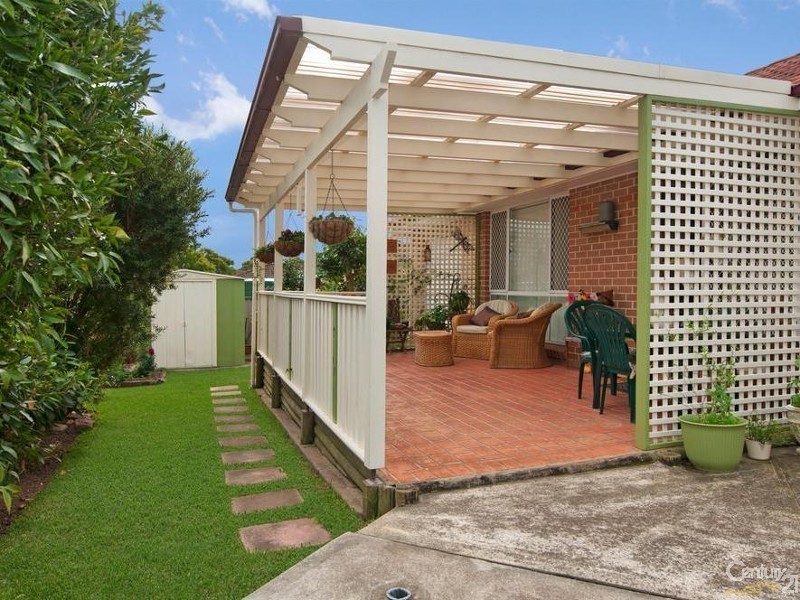 38 Christopher Crescent, Lake Haven NSW 2263