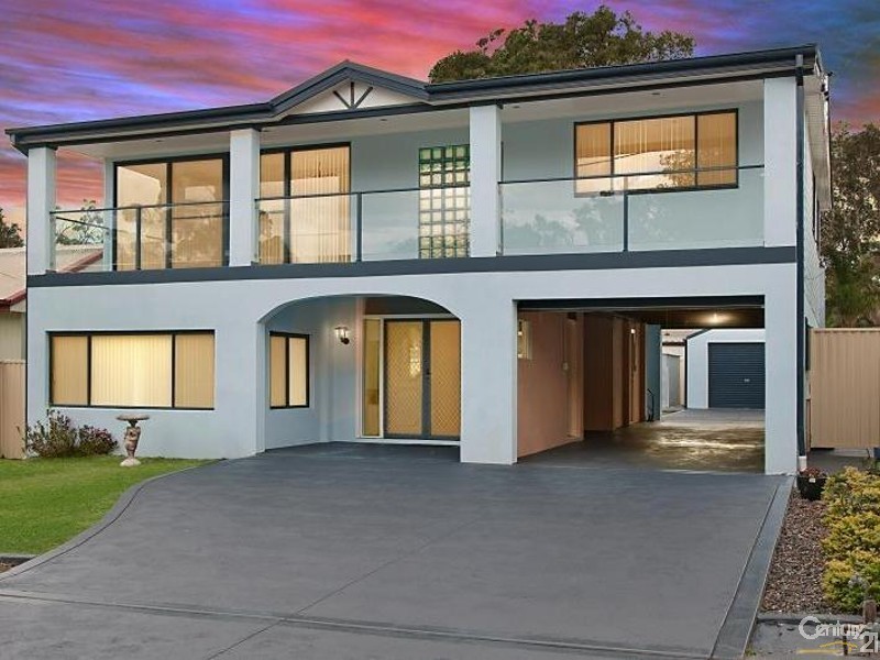 86 Cams Boulevarde, Summerland Point NSW 2259