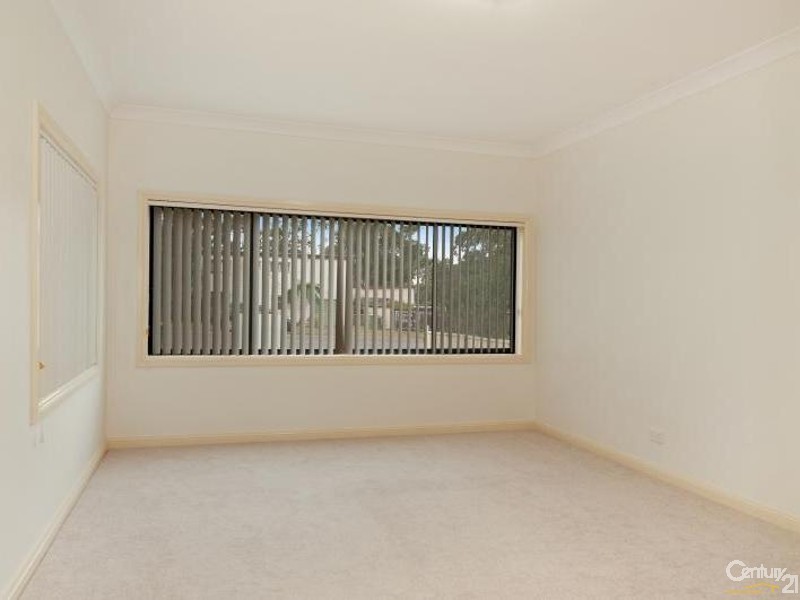 86 Cams Boulevarde, Summerland Point NSW 2259